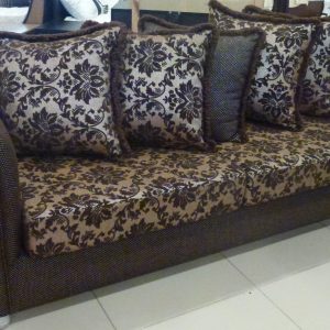 Τριθέσιος και διθέσιος κλασικός καναπές Nuri