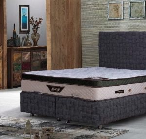 Κρεβάτι ντυμένο Fey-Wicker