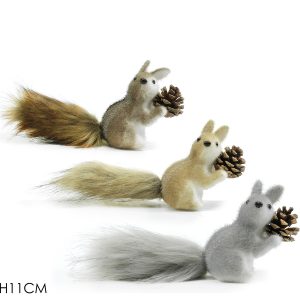 Χριστουγεννιάτικος Σκίουρος Με Κουκουνάρι 11cm Σε 3 Σχέδια