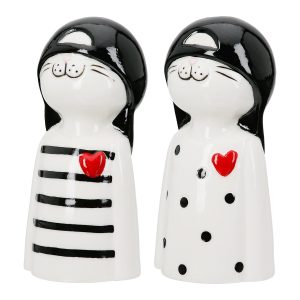 Figure Cat Porcelain White 2 Assorted 6X5X12Cm 6X5X12Cm