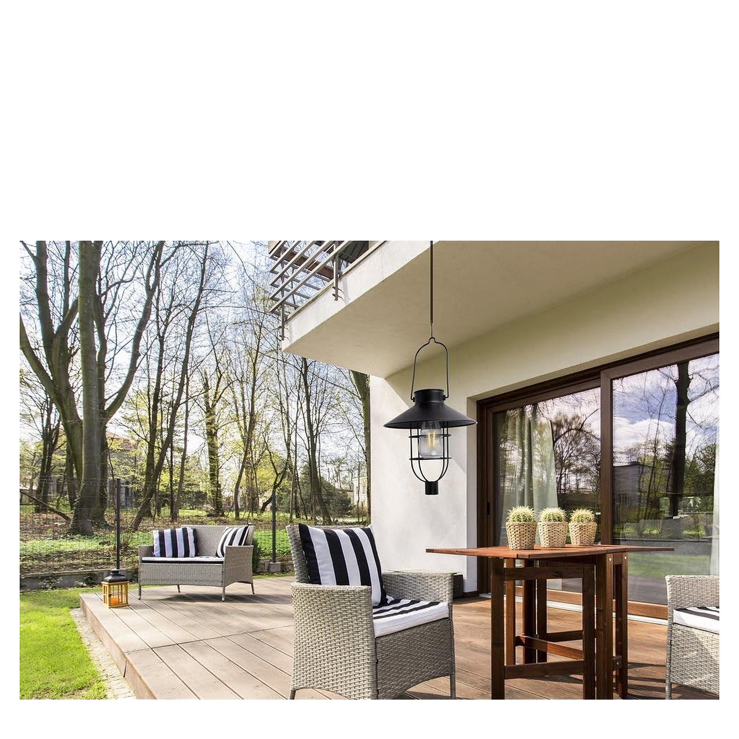 Φανάρι Κήπου LED Ηλιακό Μαύρο 21.8x21.8x64cm GRUNDIG